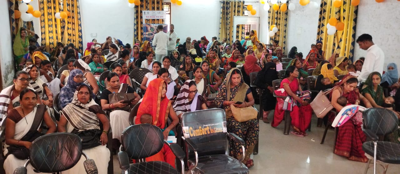बेटी बचाओ बेटी पढ़ाओ योजनान्तर्गत सामुदायिक स्वास्थ्य केन्द्र, जयसिंहपुर में कन्या जन्मोत्सव कार्यक्रम का हुआ आयोजन।