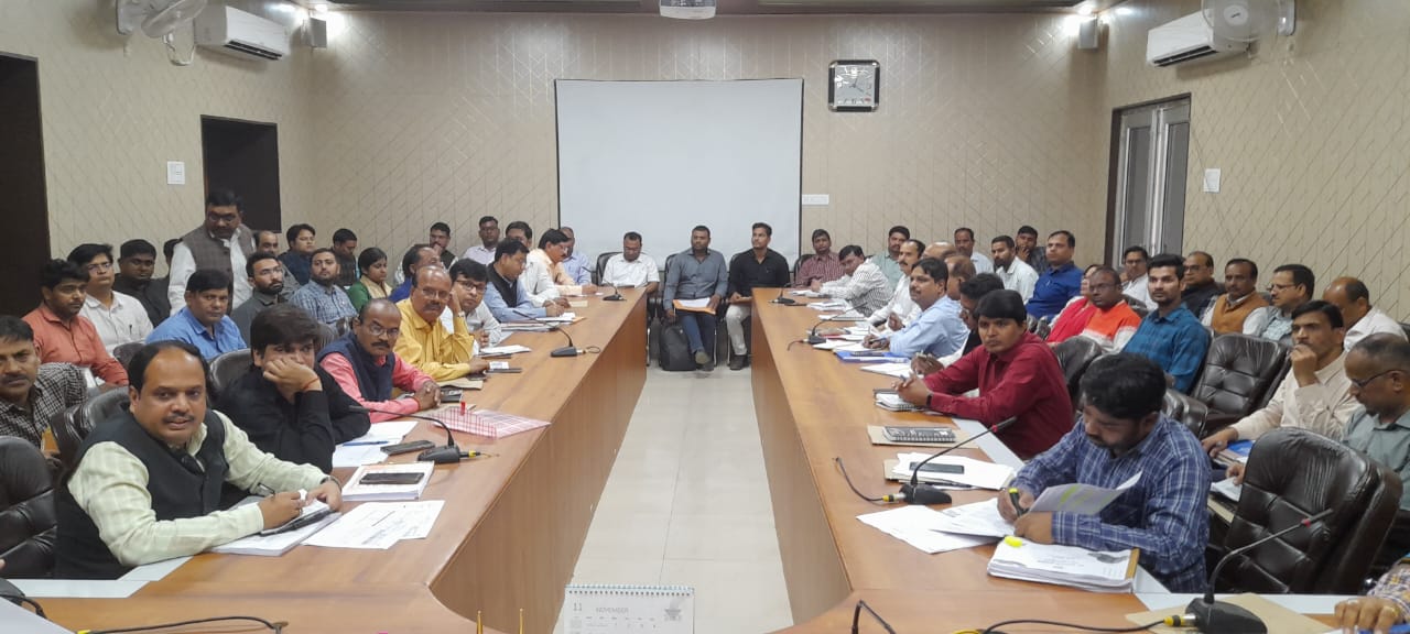 जिलाधिकारी की अध्यक्षता में ‘विकसित भारत संकल्प यात्रा‘ के आयोजन के सम्बन्ध में बैठक हुई आयोजित।