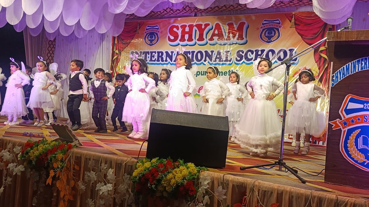 धूमधाम के साथ मनाया गया वार्षिकोत्सव