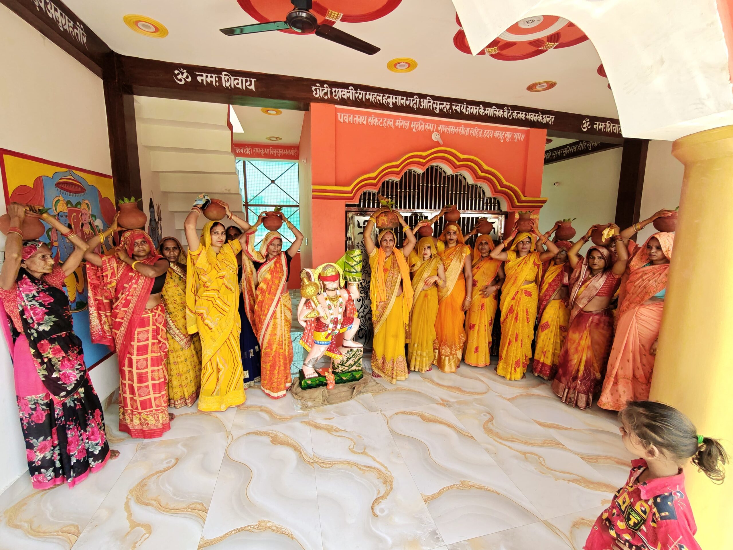 भव्य कलश यात्रा के साथ प्रारंभ हुआ श्री बजरंगबली प्राण-प्रतिष्ठा महोत्सव